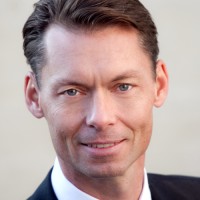 Jochen Hoffmann Email