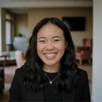 Lindsey Lee Email & Phone Number