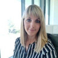 Kerstin Pfunder Email