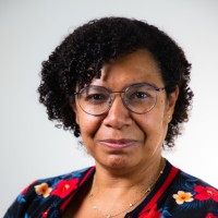 Daniela Ferraz Email