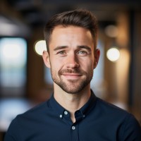 Shping Employee Leonid Milmeister's profile photo