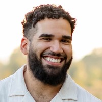 LAHZO Employee Derek Sanz's profile photo