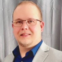 Momentum Manufacturing Group Employee Ben Dewitt's profile photo