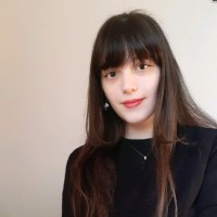 Júlia Junqueira Email