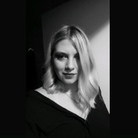 Dina Škorić Email