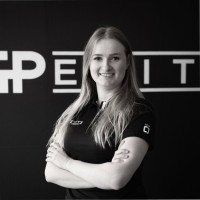 Nienke Kraakman Email & Phone Number
