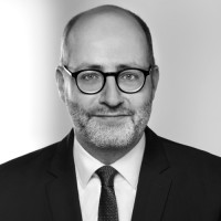 Maximilian von Fragstein Email