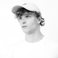 Cosine Employee Desmond Kramer's profile photo