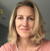 Burberry Employee Katie Hunt's profile photo