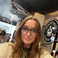 Roshal Health Employee Becca Miner's profile photo