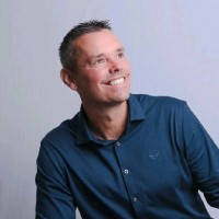 Johan Geurts Email