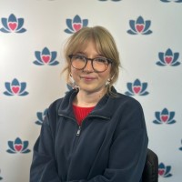 Hollie Bradbury Email & Phone Number