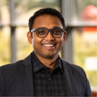 Ronit Nayak Email
