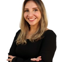 Gabriela Cesarini Email
