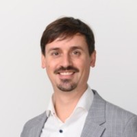 Juan José Victoria Villeda Email