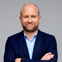 Marcin Swider Email