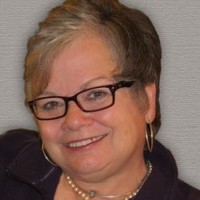 Royal LePage Coast Capital Realty Employee Vicky Turner's profile photo