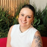 Cloud Target Employee Viviane Toledo's profile photo
