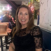 Emmajane Hart Email