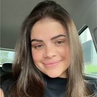 CP Visual Employee Eduarda Ferraz's profile photo
