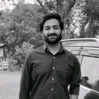 Minimalist Employee Viren Haldwania's profile photo
