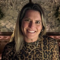 Erin Leviant Email & Phone Number