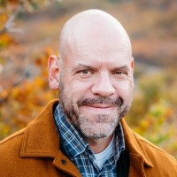 Walker Edison Employee Sam Roller's profile photo