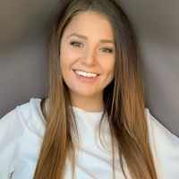 Warner Records Employee Jena Petuskey's profile photo