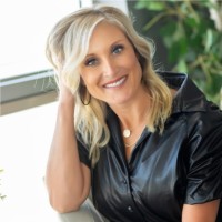 Crystal Putnam Email & Phone Number