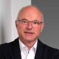 Dornier MedTech Employee Uwe Stoll's profile photo