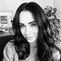 Erika Snow Email & Phone Number