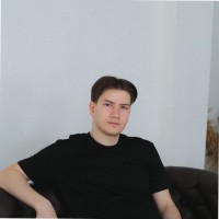 Oleh Paradzinskyi Email
