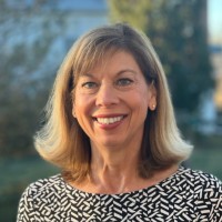 Debby van Dine Email
