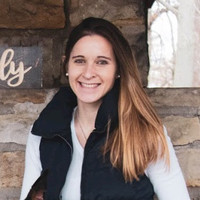 Lindsey Newburg Email & Phone Number