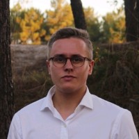 Valentin Simon Email