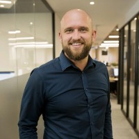 Ruan Smith Email & Phone Number