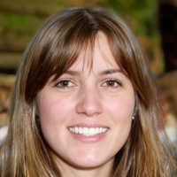 Article-Writing.co Employee Holly Fisher's profile photo