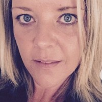 Black & White Cabs Employee Deanne Wemm's profile photo