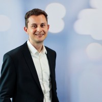 Lars Schleithoff Email