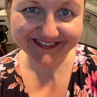 Star 104.5FM Employee Susie Thompson's profile photo