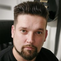 MacIej Kowalski Email