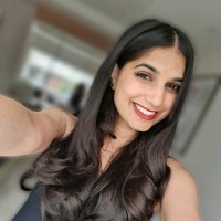 Ashna Shah Email