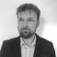 Michał Wiśniewski Email