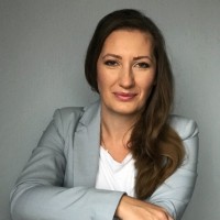 Anna Bernaszuk Email