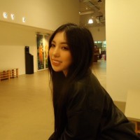 Chloe Tan Email