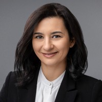 Elina Ouarraoui Email & Phone Number