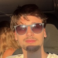 Electroop Employee Arda Dinc's profile photo
