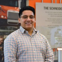 Schneider Employee Alexander Reader's profile photo