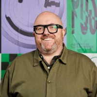 Positive Experience Employee Rik Haines's profile photo