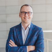 Tomasz Fizia Email